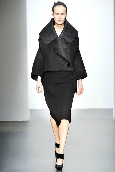 Look 14